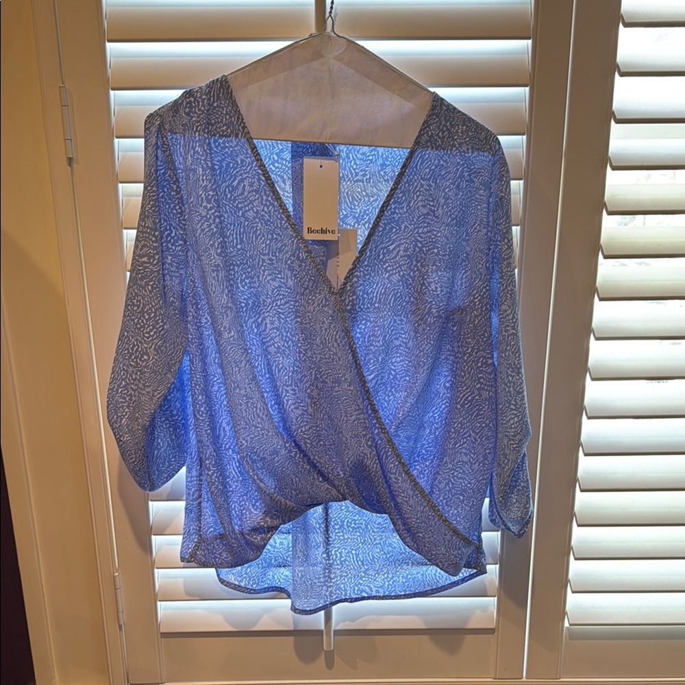 Perfect spring blouse!